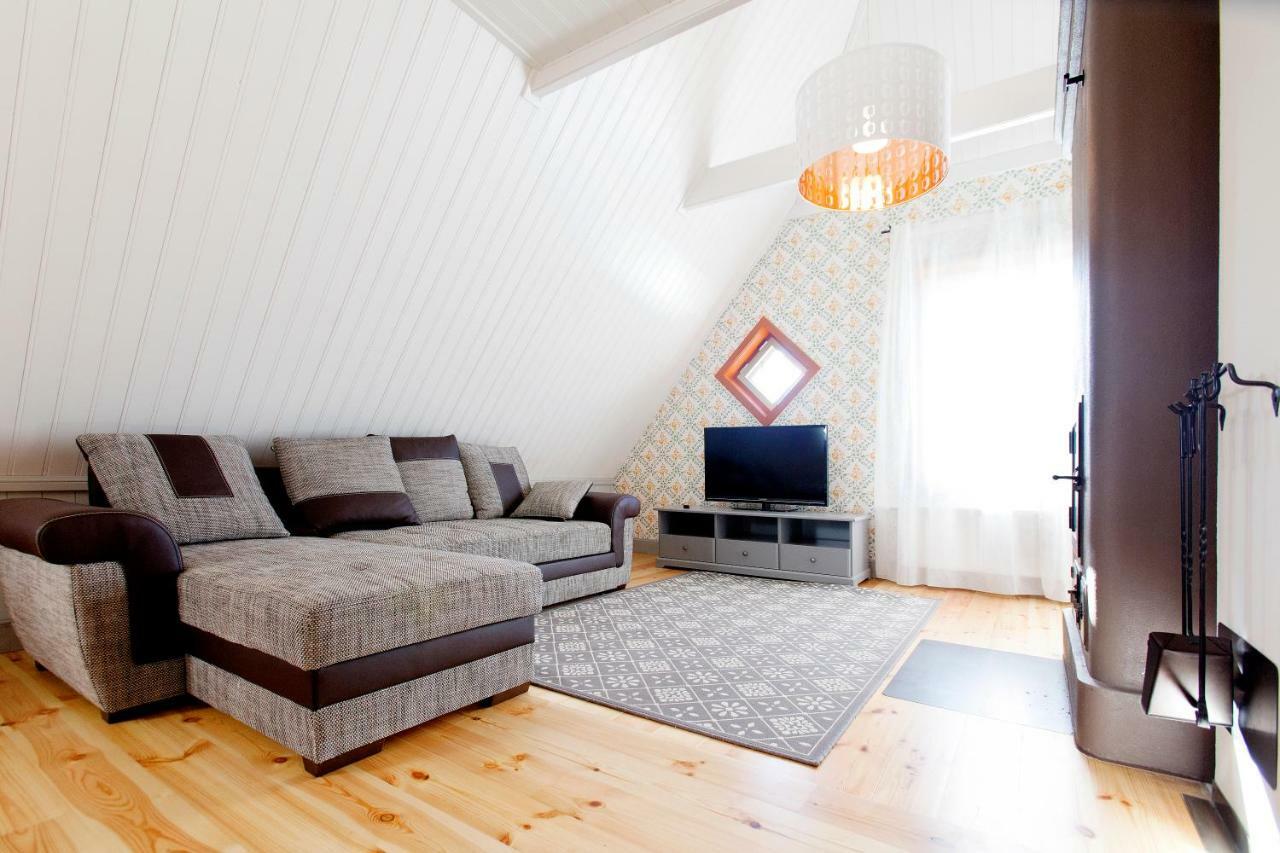 Osel Apartment Куресааре Екстериор снимка